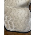 tapis bleu marine