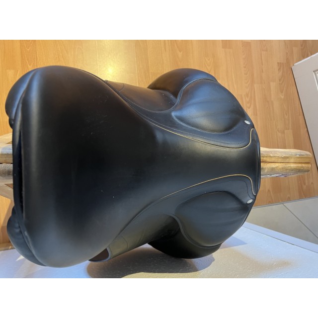 Selle dressage CHILDERIC DAC 17,5