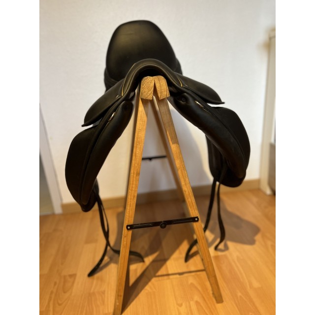 Selle dressage CHILDERIC DAC 17,5