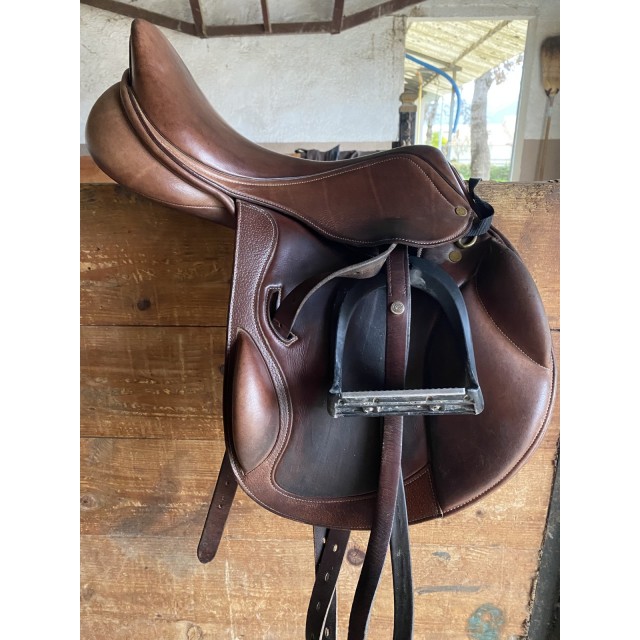 Selle cross fitter Eric Thomas 17’