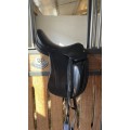 Selle de dressage noire childeric