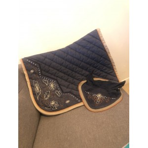 Tapis et bonnet animo