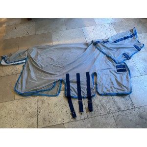 Couverture anti-mouches