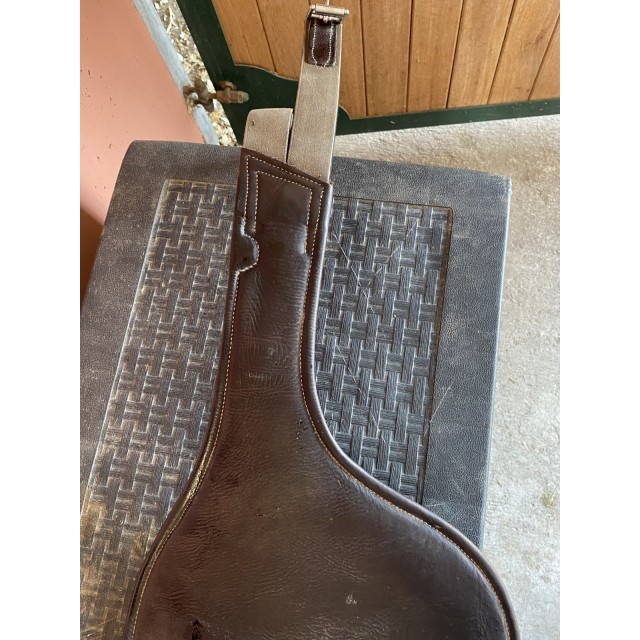 BAVETTE EN CUIR MARRON CHOCOLAT 130 CM GBS