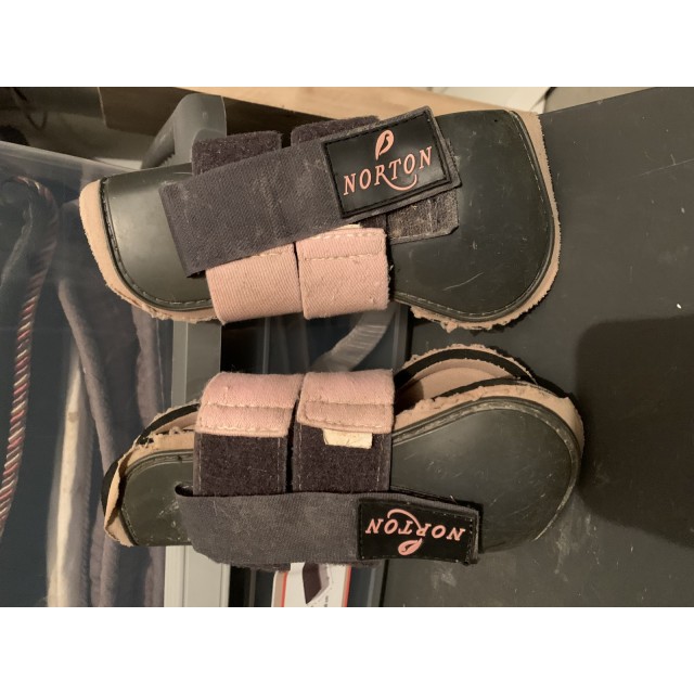 Guetre Norton gris et rose