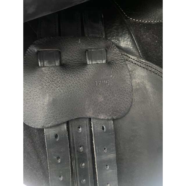 Selle noire 17,5