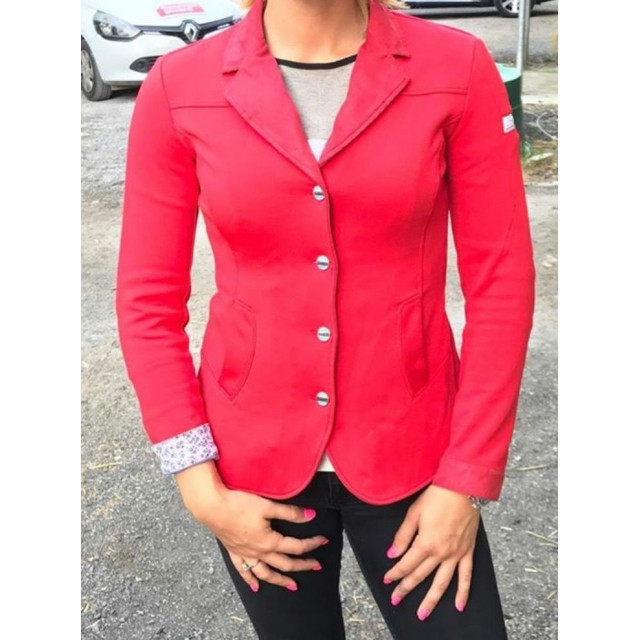 Magnifique c'est animo rouge