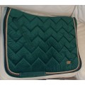Tapis velvet vert sapin dressage