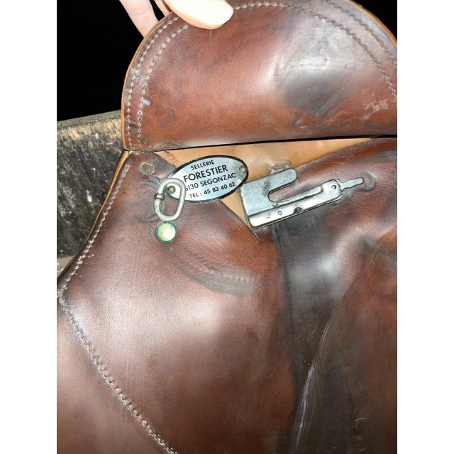 Selle monoquartier forestier