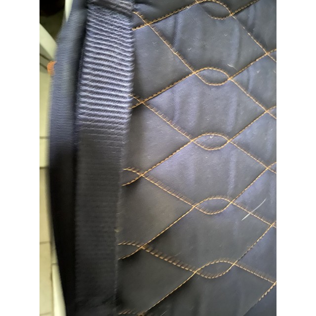 Tapis bleu marine liseré orange equitheme cheval