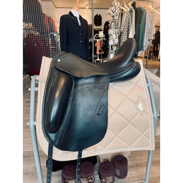 selle de dressage custom Icon coda