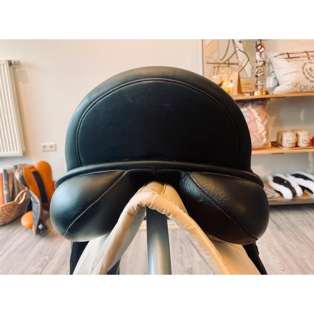 selle de dressage custom Icon coda