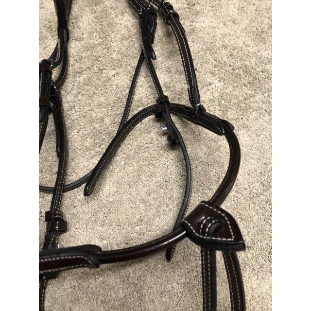 Filet cuir rond verni