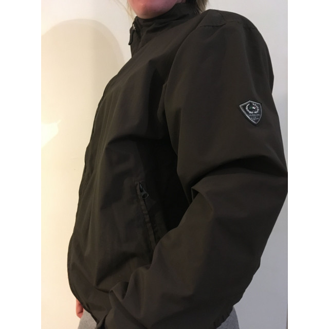 Veste equiline