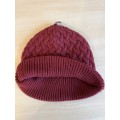 bonnet bordeaux B/Vertigo