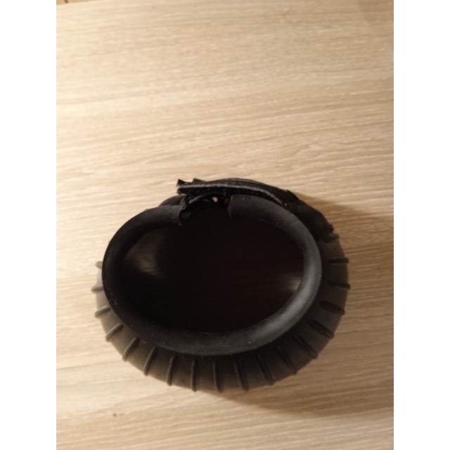 Cloches noire scratch fouganza