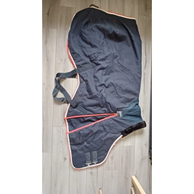 Couverture d'écurie 200gr PENELOPE LEPREVOST