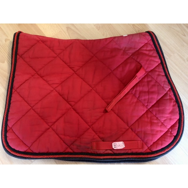 Tapis HFI rouge et noir