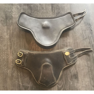 Protège-boulets en cuir