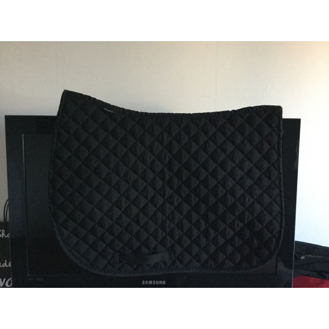 Tapis Noir Fouganza