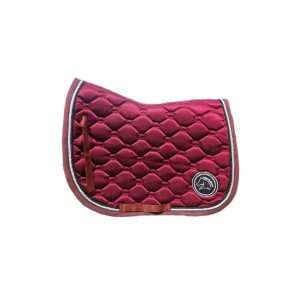 Tapis bordeaux satiné