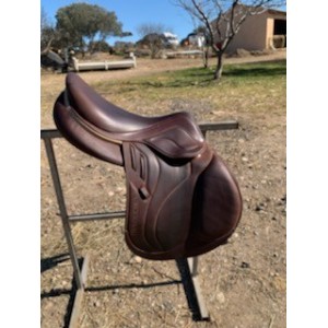 Selle Devoucoux Biarritz Lab 17,5 2022