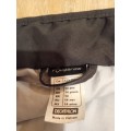 Veste sans manche noir et gris fouganza