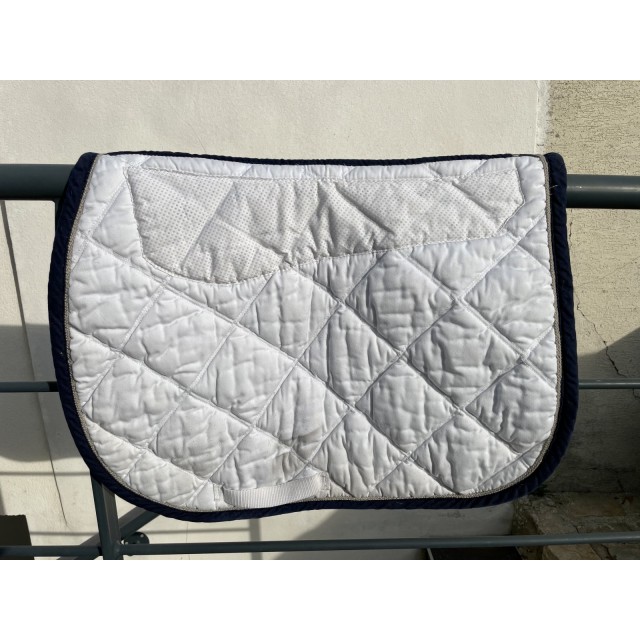 Tapis blanc