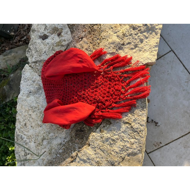 Bonnet rouge taille poney