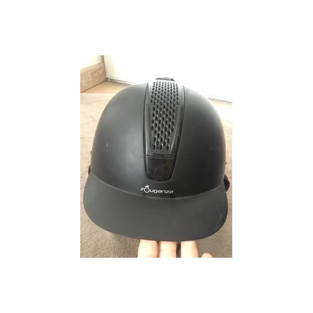 casque d'équitation noir fouganza