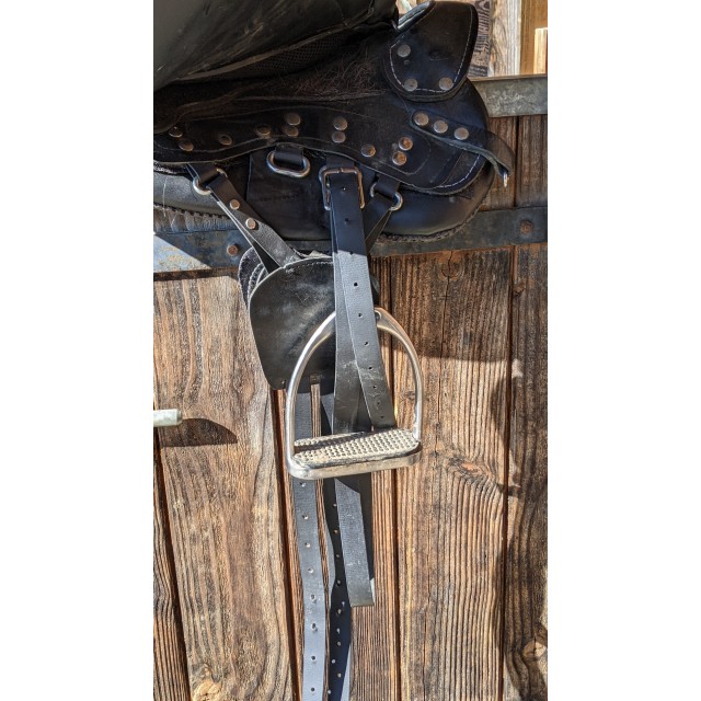 Selle sans arcade gost