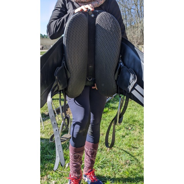 Selle sans arcade gost