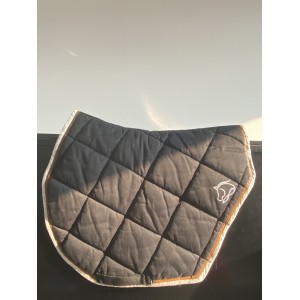 ENSEMBLE TAPIS + BONNET AALISTER