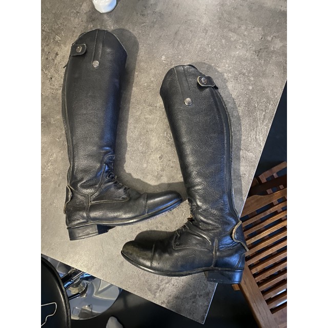 Bottes en cuir noires Equitheme en très bon état