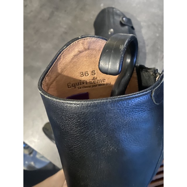 Bottes en cuir noires Equitheme en très bon état