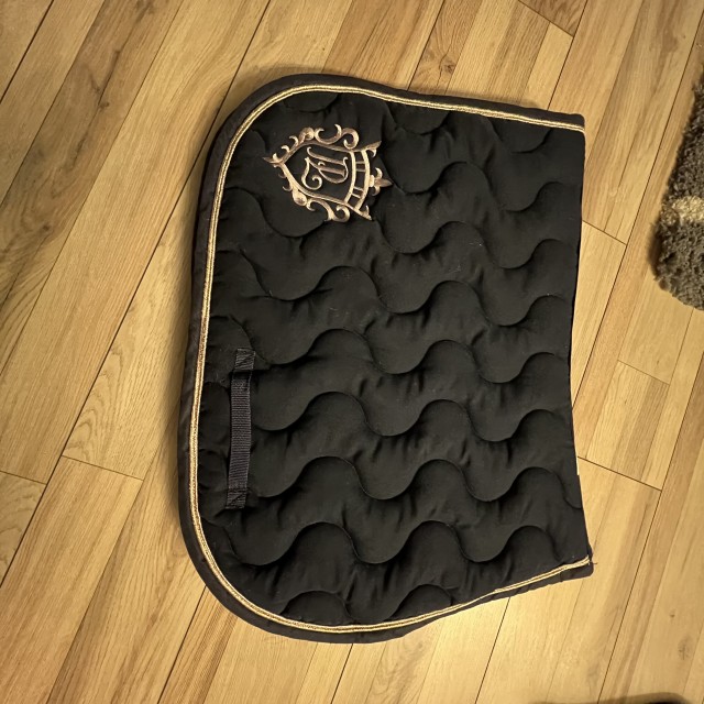 Tapis Pénélope bleu marine