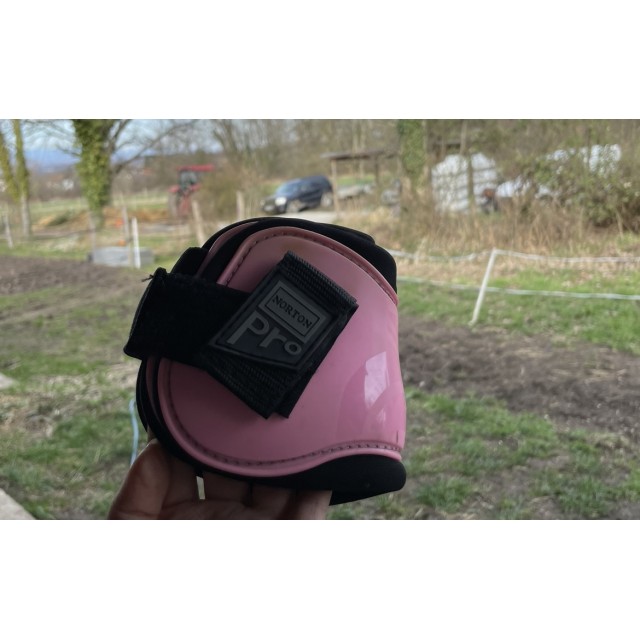 Guetres et protèges boulets rose taille cob.