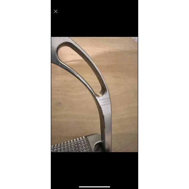 Étriers Jin Stirrups