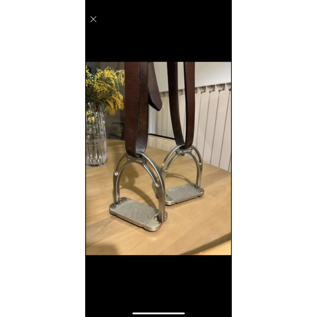 Étriers Jin Stirrups