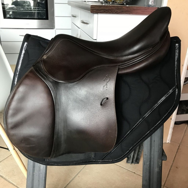 Selle ANTARES 17'5