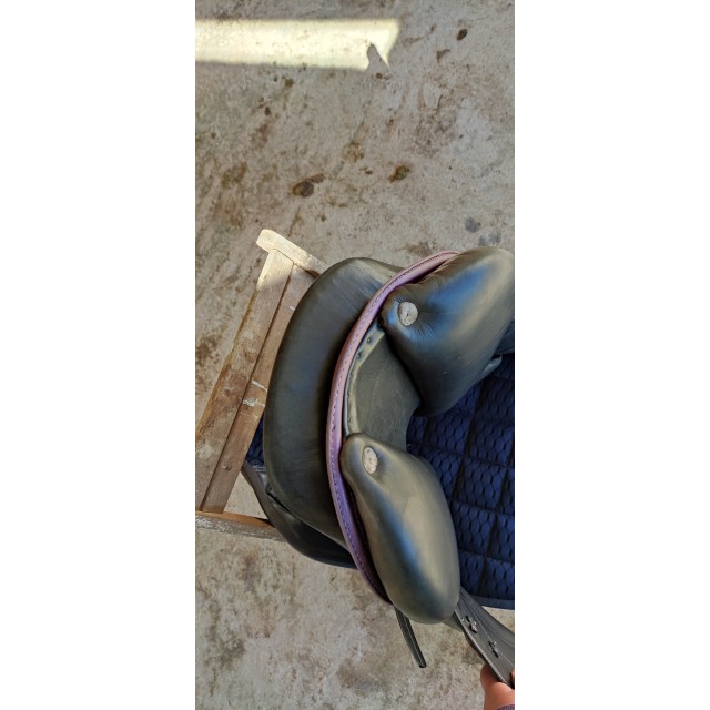 Selle mixte/CSO monoquartier en cuir, 17.5