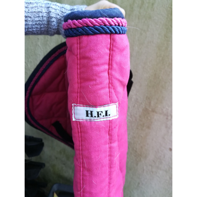 Tapis HFI en bon état