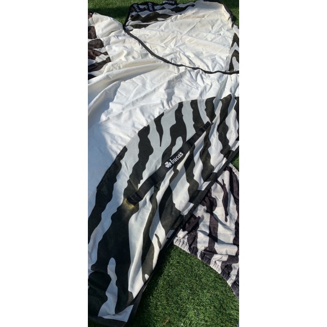 Couverture multi saisons bucas t 145