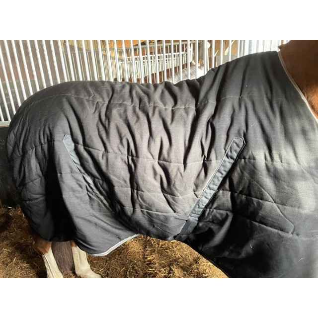 Couverture Horseware Rambo Stable Rug 400grs