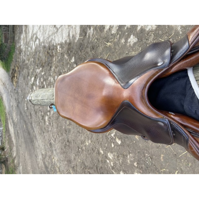 Selle CWD SE02 17 pouces