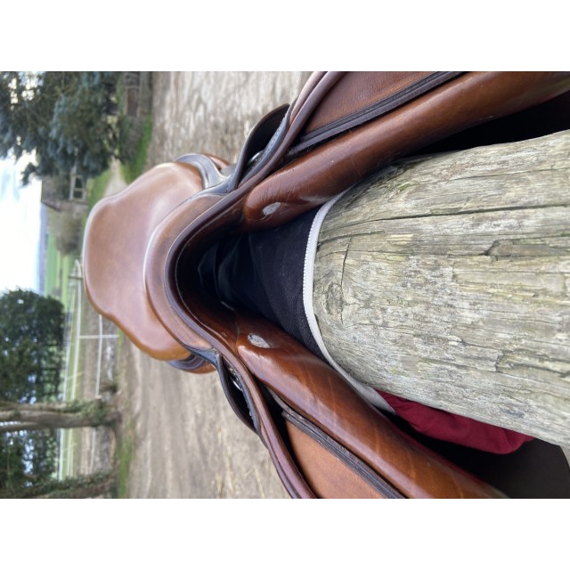 Selle CWD SE02 17 pouces