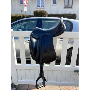 Selle de dressage Hervé Godignon 17,5