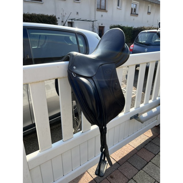 Selle de dressage Hervé Godignon 17,5