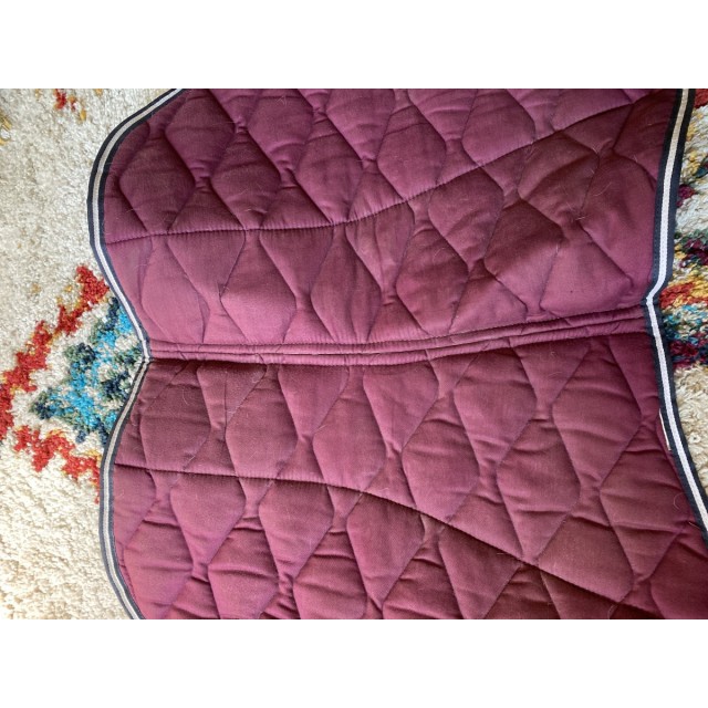 Tapis bordeaux coupe sport fouganza