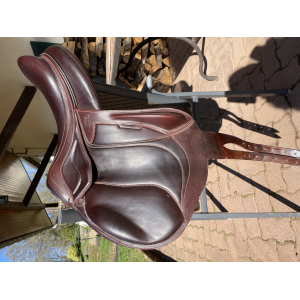 Selle Devoucoux Chilberta Lab